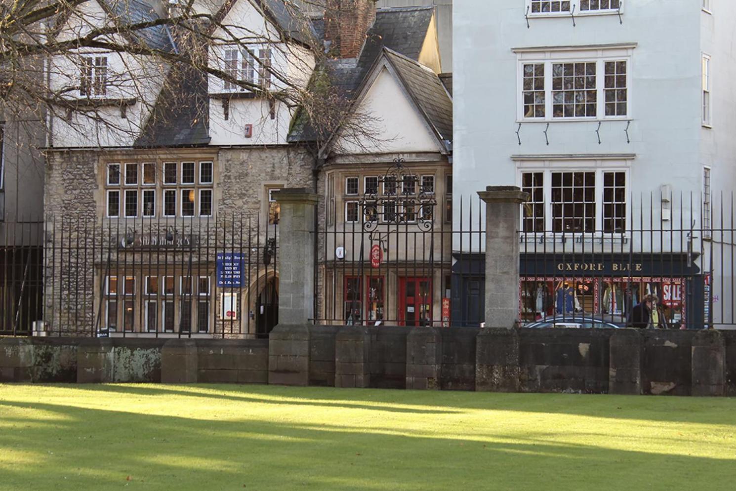 The Ox1 Hotell Oxford Eksteriør bilde